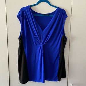Woman’s Apt 9 2X Blue/Black Cap Sleeve Top